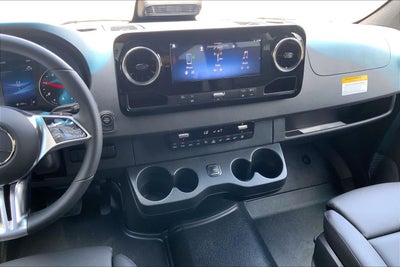 2026 Mercedes-Benz Sprinter Passenger Van 2500 High Roof I4 Diesel HO 170 RWD