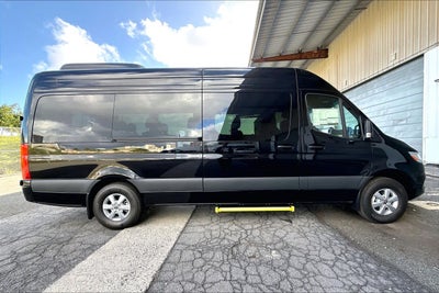2026 Mercedes-Benz Sprinter Passenger 2500 High Roof I4 Diesel HO 170 RWD