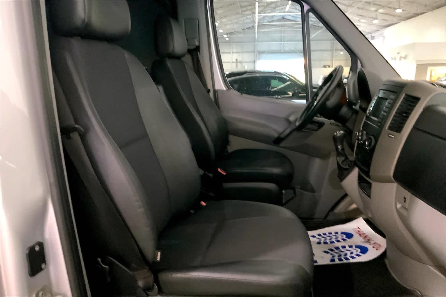 2017 Mercedes-Benz Sprinter Passenger Van 2500 High Roof V6 170 RWD